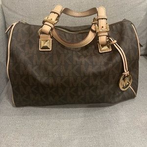 Michael Kors Brown/Beige Signature Coated Canvas and Leather Grayson Boston Bag
